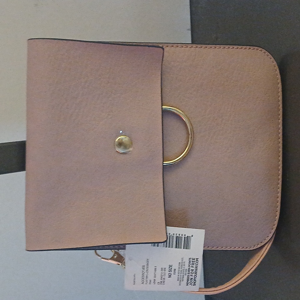 Purse - Picture 2 of 6